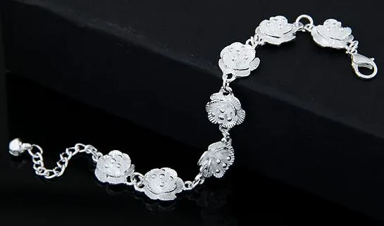 B119 Silver Exquisite Flower Bracelet