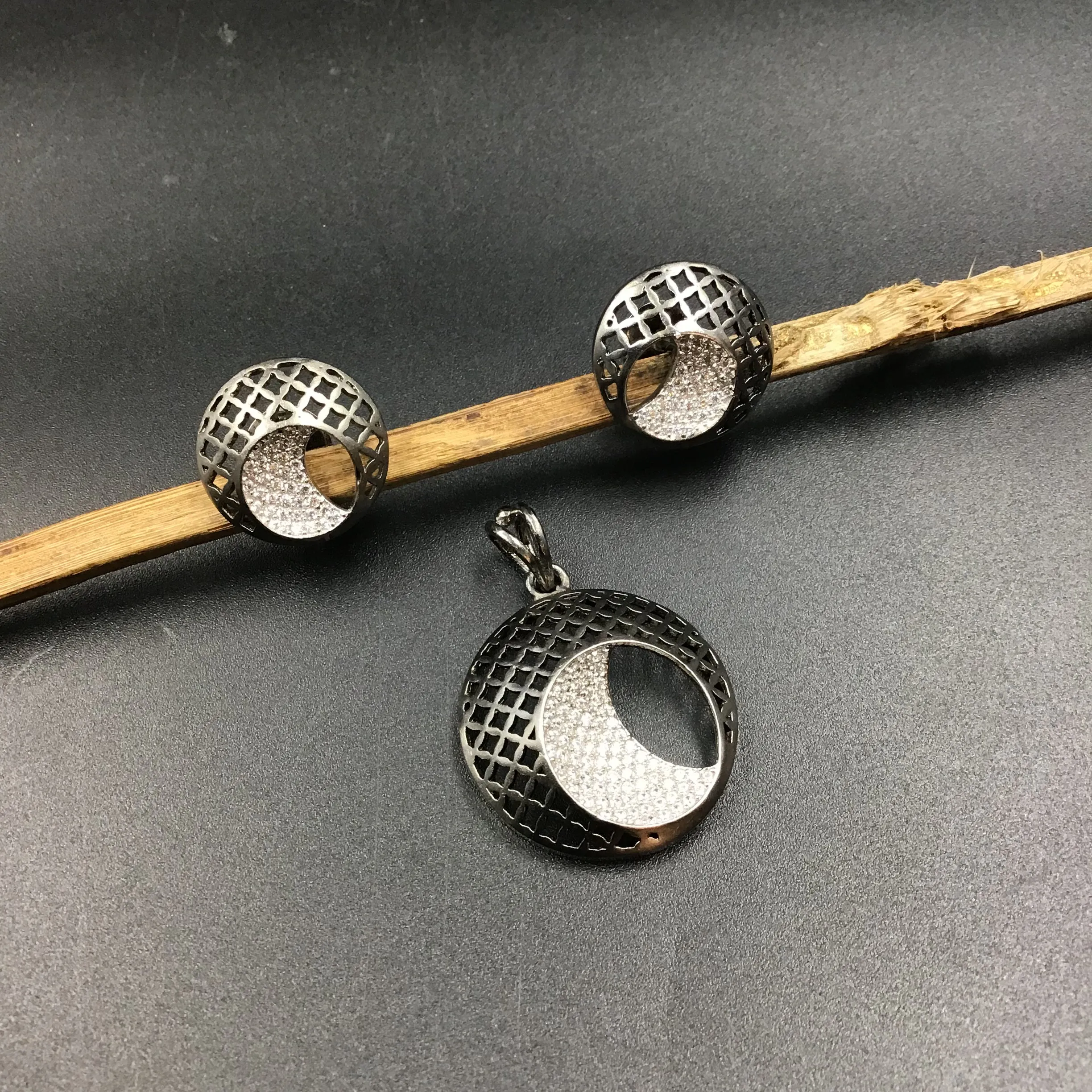 Black Zircon/AD Pendant Set 16377-3524