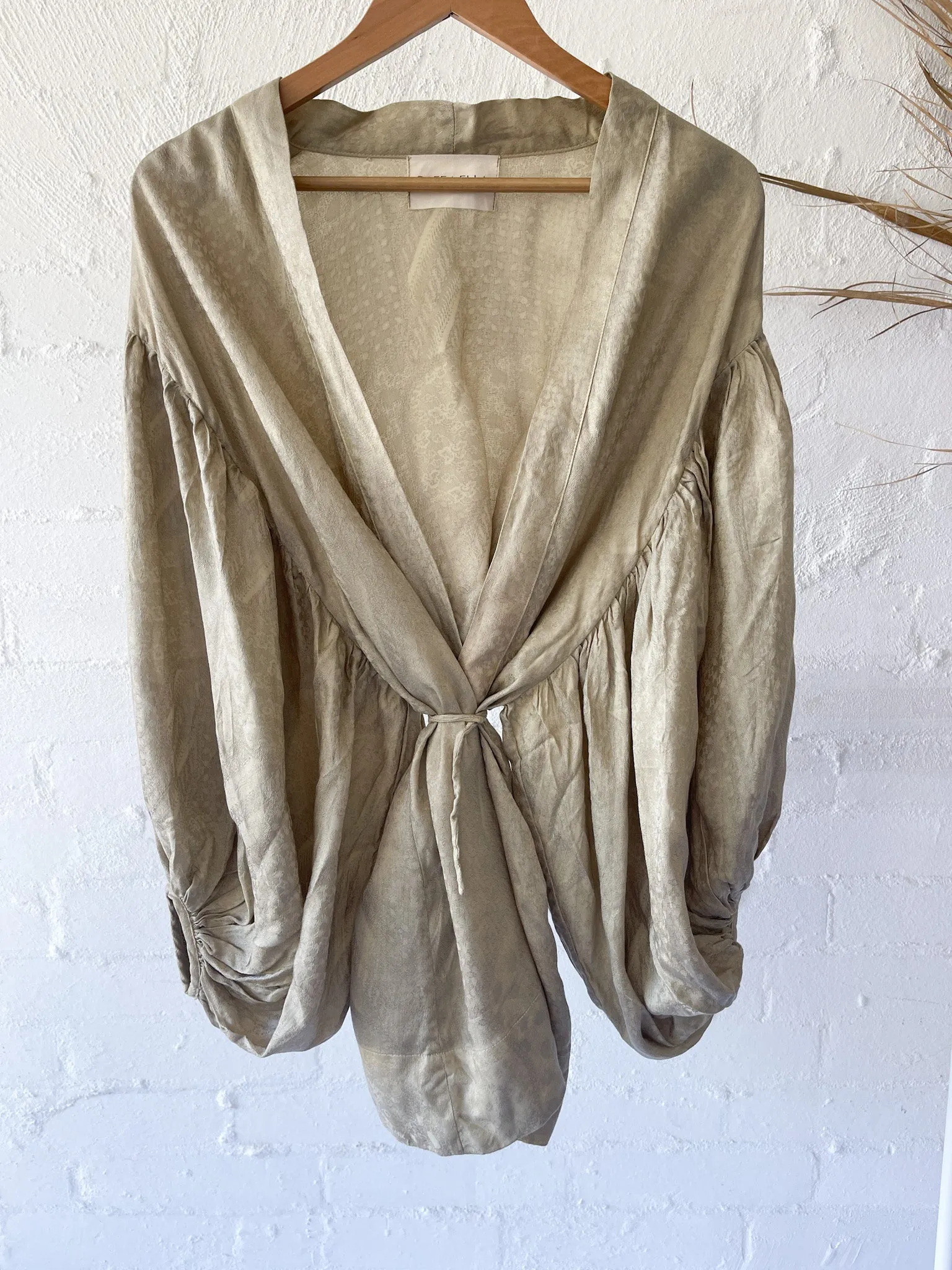 Circe kimono : sage