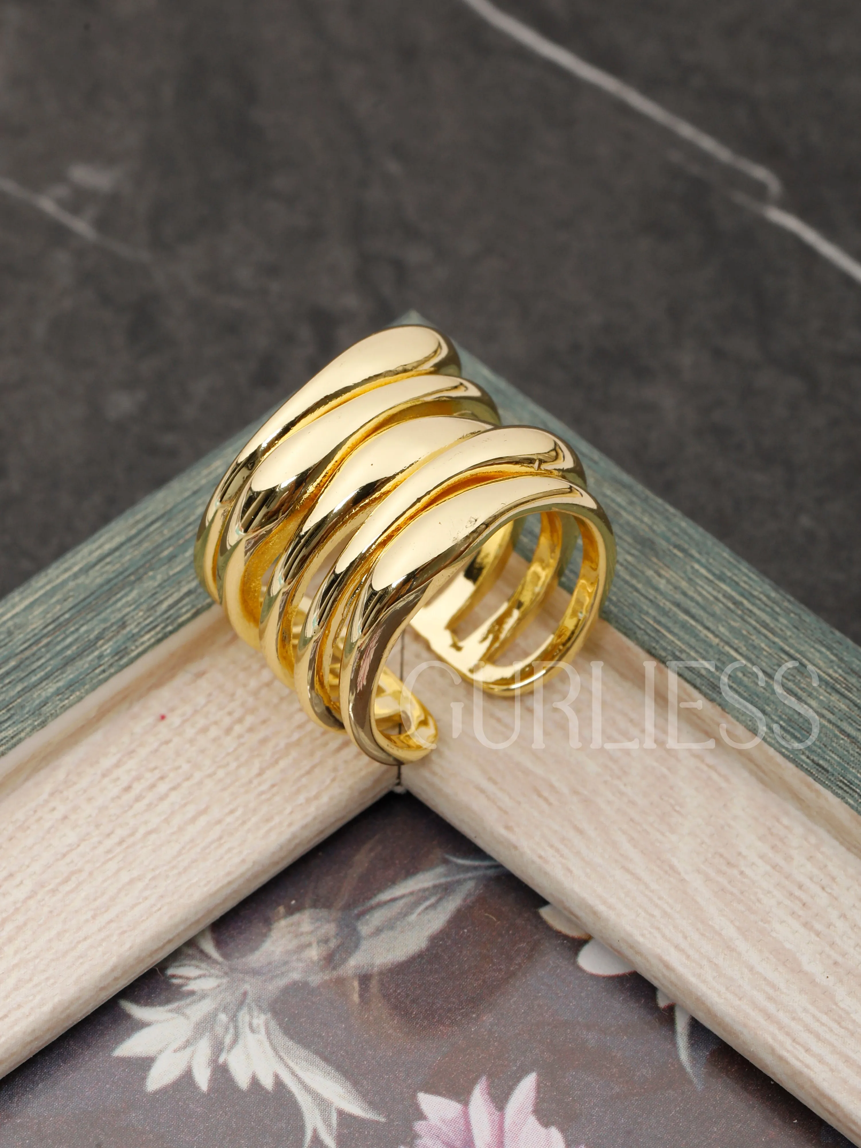 Exquisite Ensemble Gold Rings