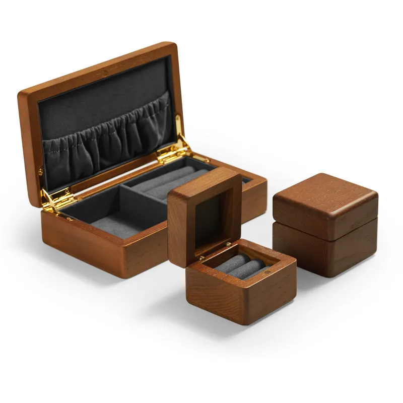 Exquisite Wood Ring Jewelry Gift Box SM128