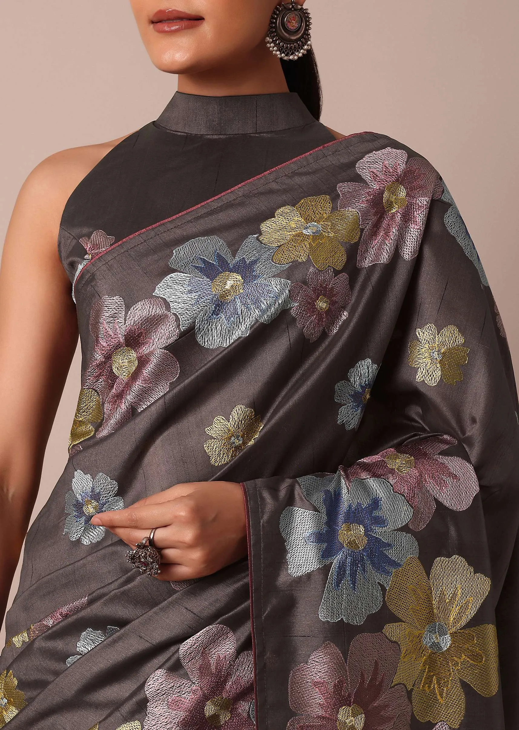 Graceful Grey Saree With Exquisite Thread Resham Work