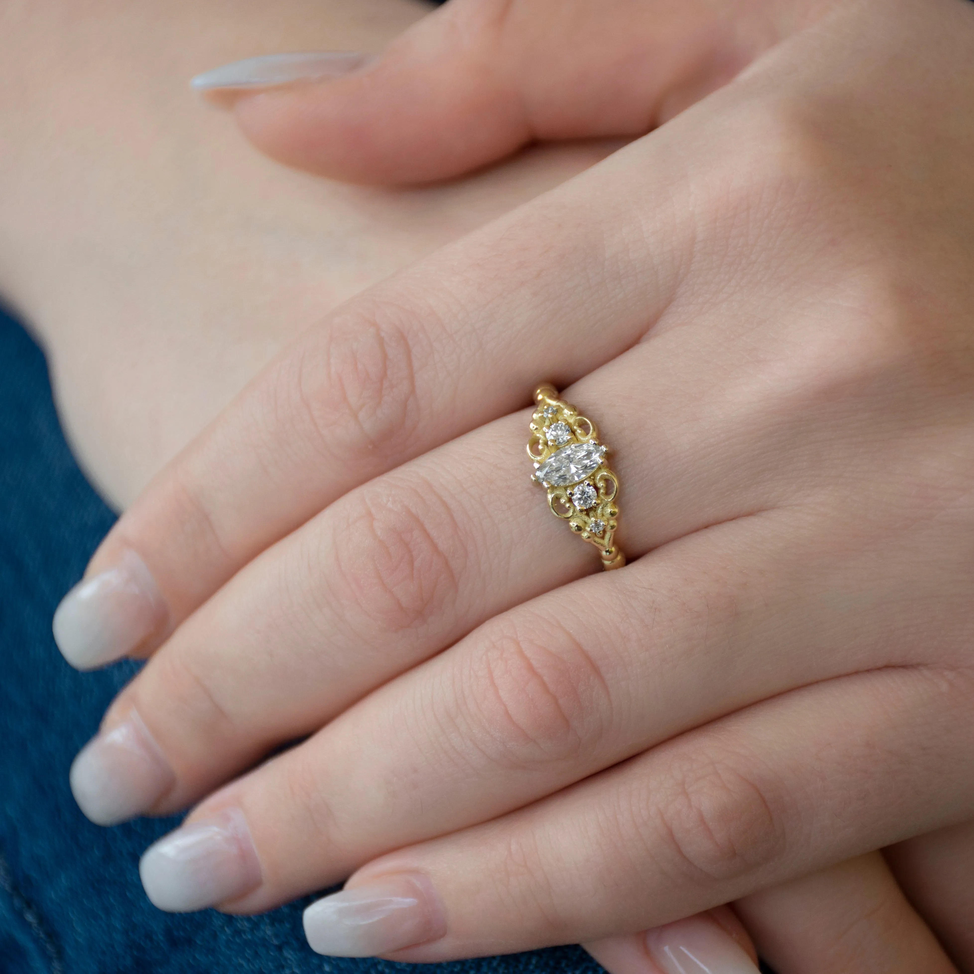 RG1912 Marquise Diamond Gold Ring with Exquisite Details